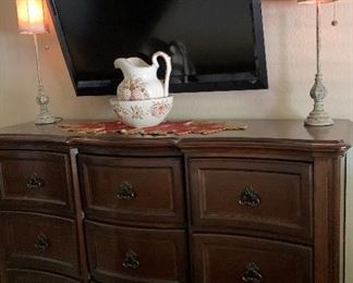 Ashley Dresser w Curved Front, TV (bracket NOT included)