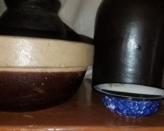 Graniteware. Blue/white miniature bowl