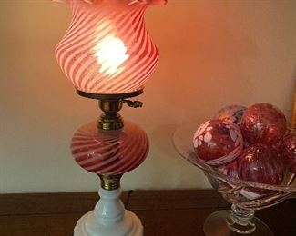 CRANBERRY SWIRL LAMP WITH MILK GLASS BASE 