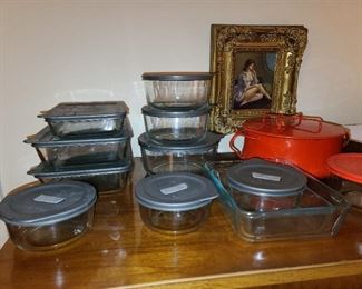 Pyrex Bakeware Containers