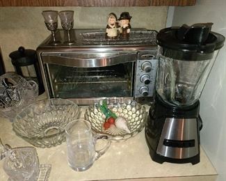 Microwave Oven & Blender