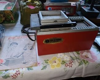 Vintage Mattel Vac-U-Form Toy