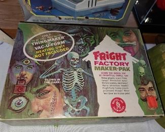 Vintage Mattel Fright Factory Maker-Pak Toy W/ Molds
