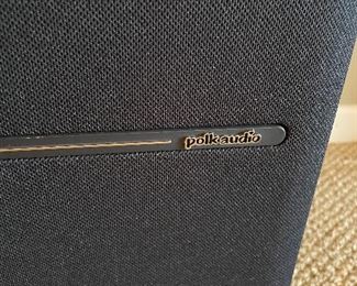 RT 11 Polk Audio loudspeakers  - 2 available - excellent condition