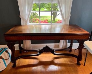 Antique expandable Refectory Table, beautiful!
