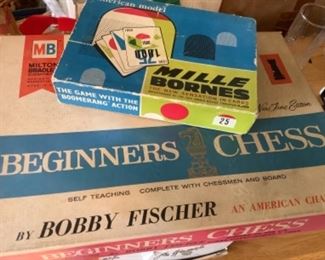 Lots of vintage games /puzzles