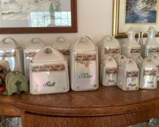 MINT Early German Canister Set