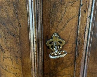 Available for pre-sale. Check out the height on this beautiful entertainment armoire —> 92”H x 51” W x 24”D 

Scratches show on inside cabinet where tv has been, but exterior looks good! $550 obo

Call or text Lisa @ 615-854-8535