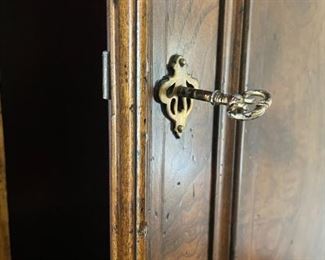 Available for pre-sale. Check out the height on this beautiful entertainment armoire —> 92”H x 51” W x 24”D 

Scratches show on inside cabinet where tv has been, but exterior looks good! $550 obo

Call or text Lisa @ 615-854-8535