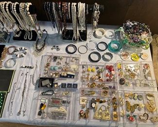 Jewelry ~ necklaces (including pearl), bracelets, earrings - pierced & clip, brooches, tie clips, pins