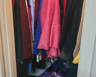 Women's clothes
Luggage