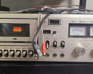 Vintage Fisher CR-4025 receiver