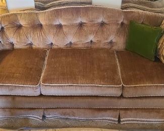 Highland House of Hickory brown/beige couch