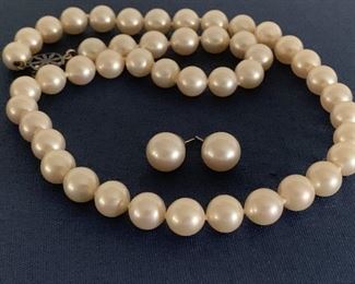 Vintage Pearl Necklace and Pierced Earrings
