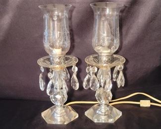 Pair Electrified Clear Crystal Mantle Lusters