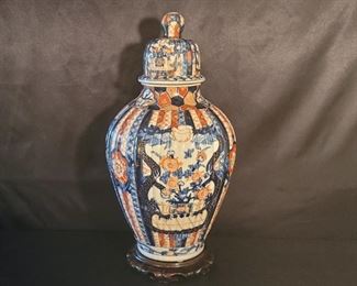 Large 20in Chinese Ginger Jar on Wooden Base