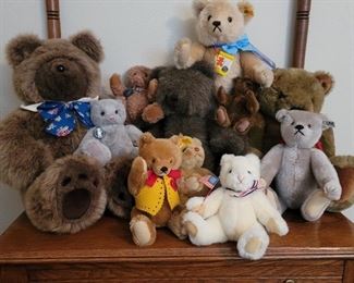 (11) STEIFF, Cartier, & Gund Collectable Bears