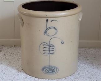 Vintage Stoneware Pottery Crock 13in