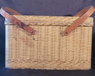 Vintage 1950s Decoware Tin Litho Picnic Basket