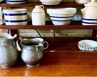 Assorted Williamsburg style blue band pottery, bowls and crocks. 