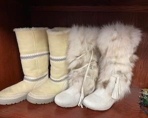 Stay Warm in these Fleece Boots