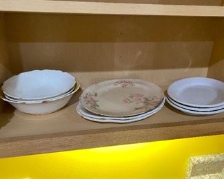 Ironstone, assorted dishes
