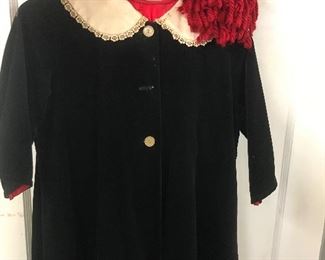 Anne and the cast costumes