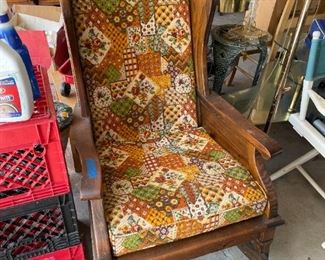 20 Vintage Rocking Chair