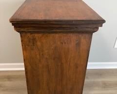 Vintage Handmade Wood Storage Box/Table 31x21.5x19.5