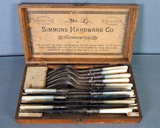 Keen Kutter No 12 Simmons Hardware Company Cutlery Set With Pearlescent Handles In Oak Storage Box