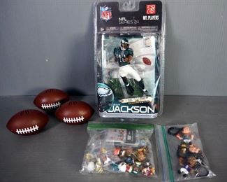 NFL Series 24 Desean Jackson Figure NIB, Cluturefly NFL Football Capsules With Figures, NFL Player Keychains And NFL TeenyMates Figures