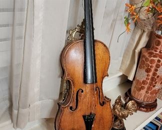 Rare violin by James Aspinall 