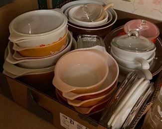 Assorted Pyrex