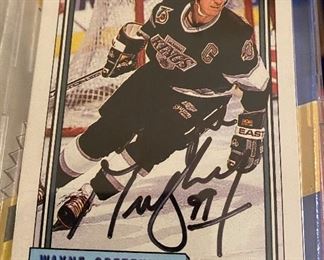 Wayne Gretzky Autographed Card