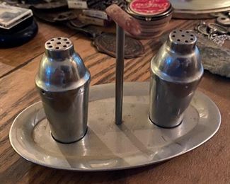 Neat Old Cocktail Shaker Salt and Pepper Shaker Set