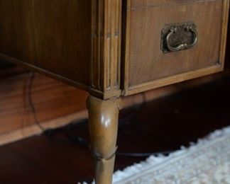 Tomlinson Executive Desk