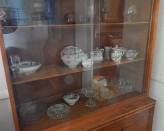 Dining room china/display cabinet