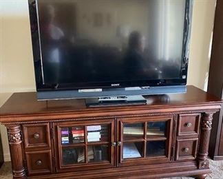 Sony Bravia TV and TV Cabinet