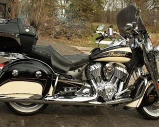 D80 0404 Indian Motorcycle