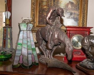 D80 0505 Antique Lamps, Casting, Clock and Art