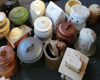 50 Cookie Jars
