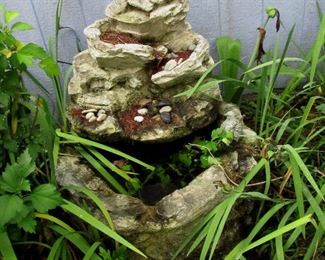 Very heavy fountain. Much larger than it appears in the image.