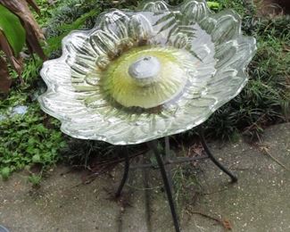 glass bird bath solar powered light up at night