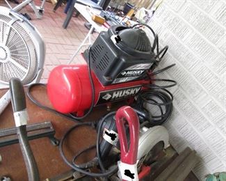 Husky air compressor with hose