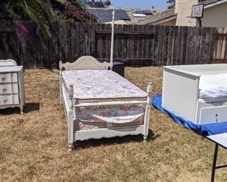 French Provincial bed