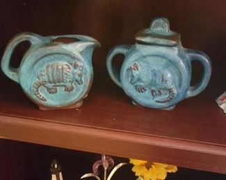 Harding black pottery