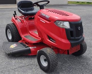 Troy Bilt Pony Riding Lawn Mower 42" Deck	