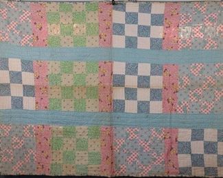 Hand Stitched Quilt w/ Checker Patchwork Pattern	