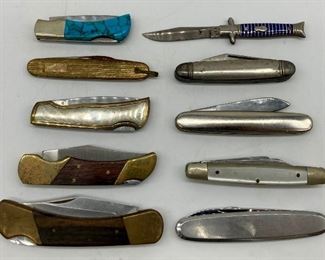 Various vintage pocket knives