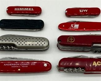 Various vintage pocket knives including multi-tool knives